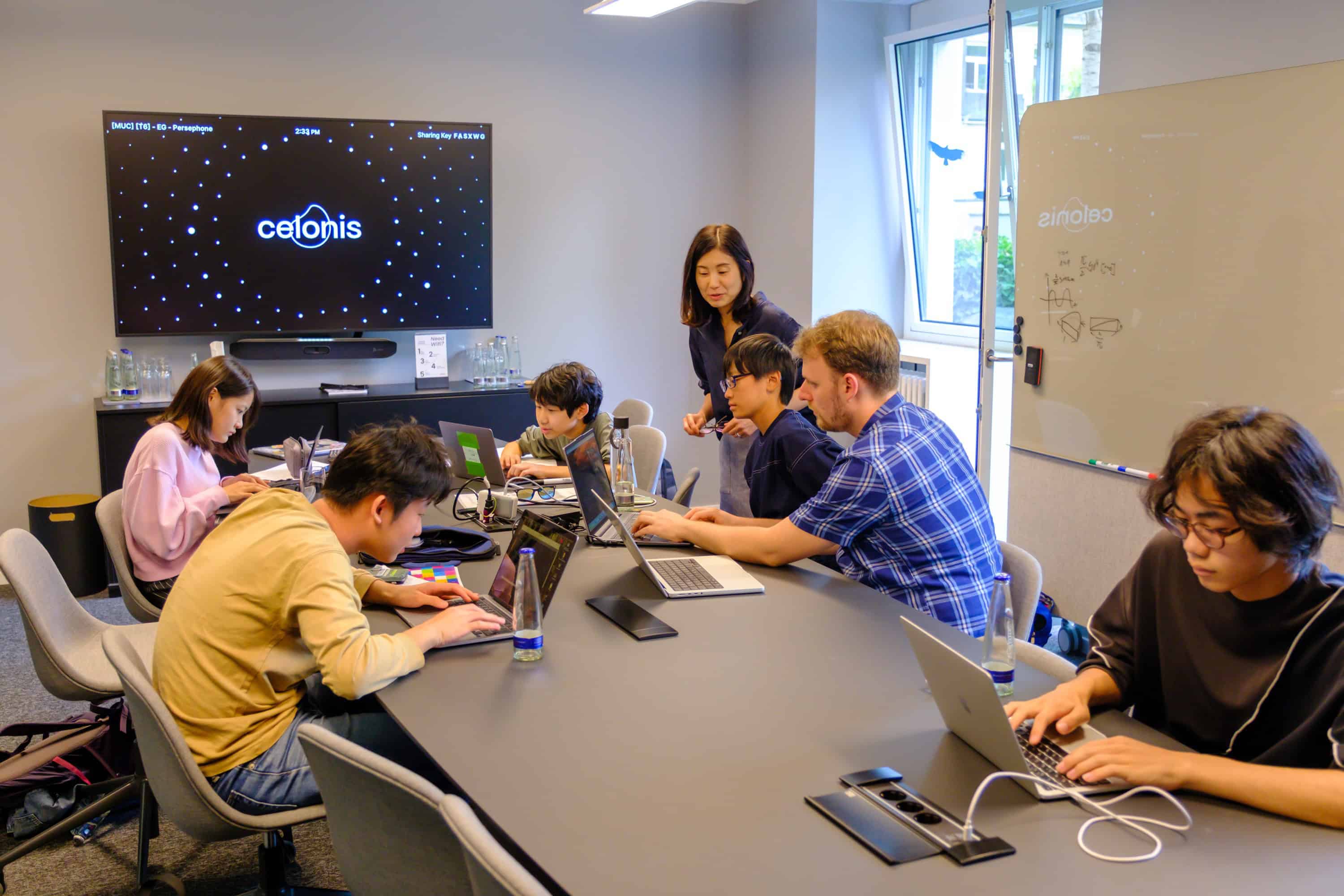 DSCF1051 Inhaltsbild zu Japan-Austausch: Tech Kids School aus Tokio zu Gast in München